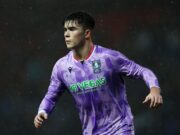 Man Utd hace una oferta para fichar al niño maravilloso del Sheffield Wednesday que actualmente es el suplente de Harry Amass