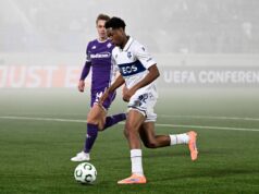 La prensa italiana reacciona a la actuación del cedido del Man Utd Enzo Kana-Biyik contra la Fiorentina en la Europa Conference League