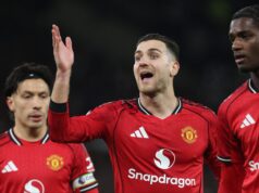 Los fanáticos de Man Utd, incrédulos por lo que hizo Diogo Dalot durante el sorteo de los Wolves, ‘¿Por qué está él…?’
