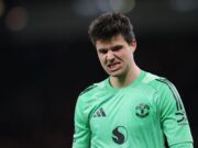 Peter Schmeichel vio que el Manchester United “ya no duda” en un aspecto importante tras la llegada de Senne Lammens