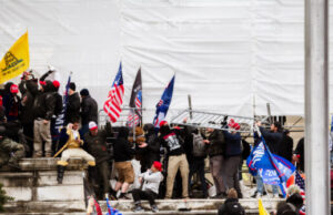 Los hermanos J6 indultados por Trump reflexionan sobre la persecución, la prisión y la fe del FBI