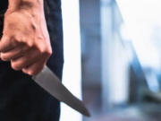 Navi Mumbai: hombre apuñalado en tren local; el agresor huye