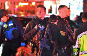 La policía busca a un sospechoso ‘vestido de negro’ después de un tiroteo en la Universidad de Brown