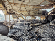 Incendio en una discoteca de Goa: fallos de seguridad generan temores sobre el futuro del turismo en el estado