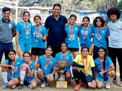 Las chicas de Nita Mukesh Ambani Junior derrotan a Canossa en la final