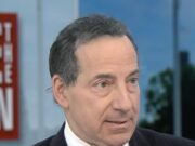 El Partido Republicano es “la única razón por la que tenemos la Ley de Atención Médica Asequible” y necesitamos Medicare para todos para lidiar con los seguros