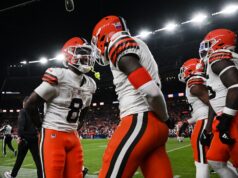 Los Broncos firman al WR Elijah Moore para el equipo de práctica, dicen las fuentes