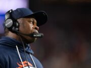 ¿Es hora de entrar en pánico por la caída de la defensa de los Broncos?