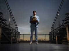 Elián Oliva de Northfield gana el Premio Casco de Oro 2025