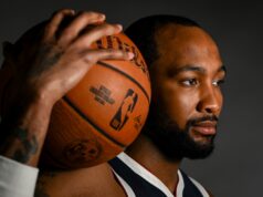 La novata de los Nuggets, Tamar Bates, estará fuera 12 semanas después de una cirugía en el pie