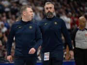 El entrenador de los Nuggets, David Adelman, multado con 35.000 dólares tras su expulsión