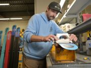 Los fabricantes locales de esquí consideran a Colorado su hogar y venden en todo el mundo.