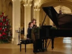 Catalina, princesa de Gales y princesa Carlota interpretan a dúo de piano