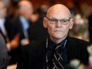James Carville advierte a los demócratas que los jóvenes son un bloque de votantes impredecible
