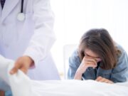 Querida Abby: Mi hijo eligió Disneylandia antes que su tía enferma