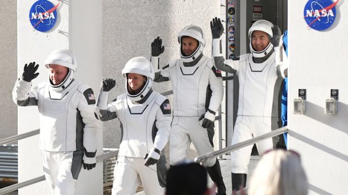 La NASA organizará la primera evacuación médica espacial de un astronauta