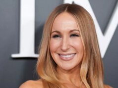 Nikki Glaser dice que hay un actor sobre el que no puede bromear en los Globos de Oro de este año