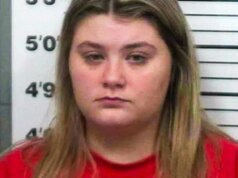 La reina de belleza mata a golpes al hijo pequeño de su novio en su dormitorio por una razón impensable