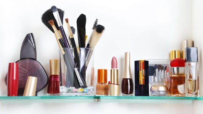 Cómo hacer que tu maquillaje dure más sin comprar nada nuevo