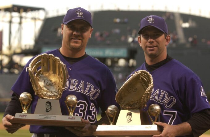 Los Rockies Todd Helton y Larry Walker recibirán estatuas en el Coors Field