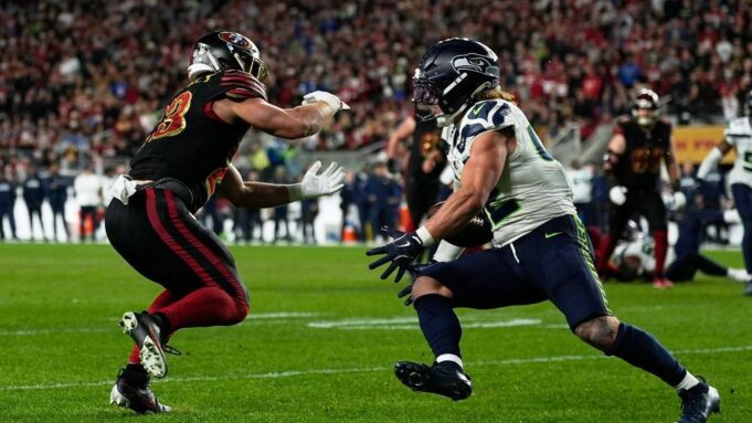 McCaffrey posee una caída clave, los 49ers lamentan las oportunidades perdidas en la derrota