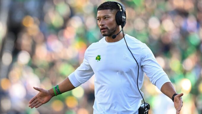 Marcus Freeman de Notre Dame no será acusado tras incidente