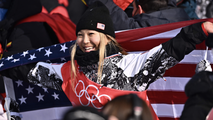 Chloe Kim sigue “buena para ir” a los Juegos Olímpicos a pesar del desgarro del labrum