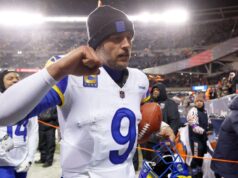 Los Rams desiguales superan el ‘mal entrenamiento’ en la victoria en los playoffs contra los Bears