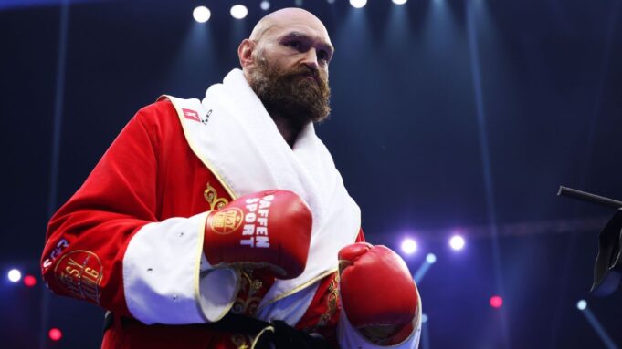 Tyson Fury se enfrentará a Arslanbek Makhmudov en una pelea de regreso