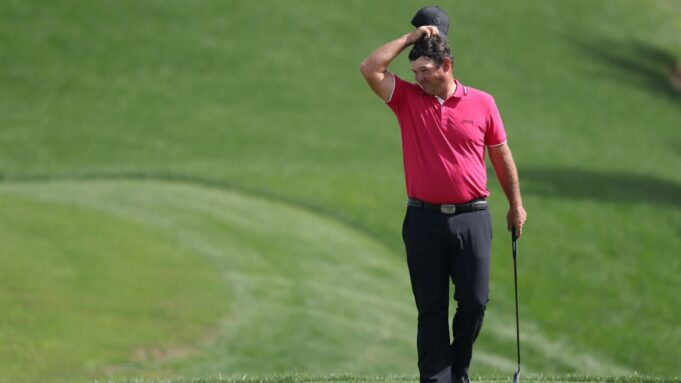 Patrick Reed sube en la clasificación con 67 en Bahréin