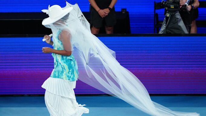 Cómo las estrellas del tenis están recuperando el protagonismo de la moda de las WAG