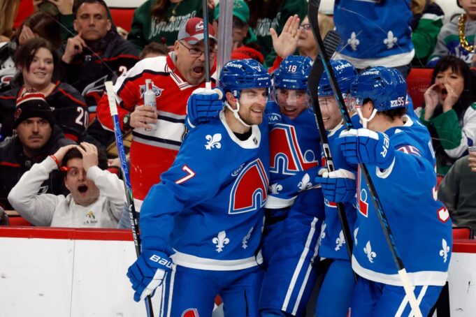 El juego de poder de Avalanche cobra vida y conduce a una remontada de 5-3 contra Carolina – The Denver Post