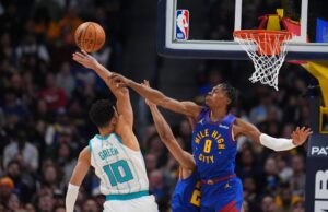 Los Nuggets son derrotados por los Hornets seguidos