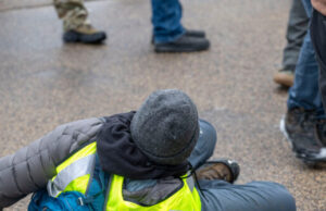 Agente dispara a venezolano que se resiste violentamente al arresto en Minneapolis