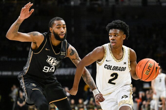 Los Caballeros de la UCF derrotan a los Buffs de CU