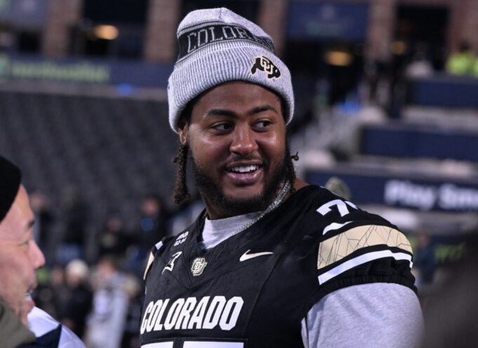 Jordan Seaton abandona Colorado