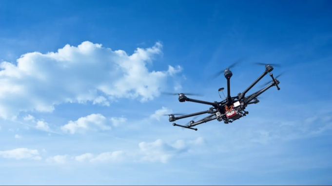 Presuntos drones pakistaníes avistados a lo largo de LoC e IB en Jammu y Cachemira
