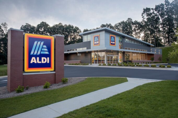 Aldi, tienda de comestibles de descuento con sede en Alemania, finalmente llega a Colorado