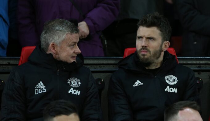 El último gerente interino de Man Utd, Michael Carrick se reúne con la actualización de Omar Berrada y Ole Gunnar Solskjaer