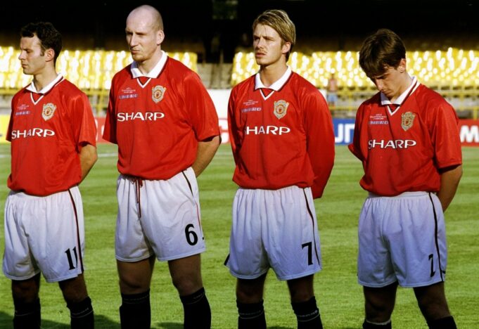 El primer XI con el que se alineó Man Utd en 2000, un XI casi perfecto con dos defectos y un resultado decepcionante.