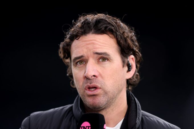 Owen Hargreaves cree que Man Utd tiene un niño maravilloso en las filas que es como Phil Foden