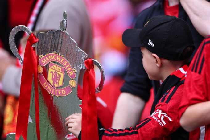 Alineación confirmada de Man Utd para el choque de la Copa FA contra Brighton, Kobbie Mainoo comienza su primer partido en meses