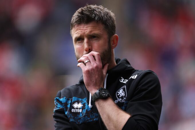 Michael Carrick tiene la misma postura que Ruben Amorim sobre el tema que lo puso en curso de colisión con Ineos
