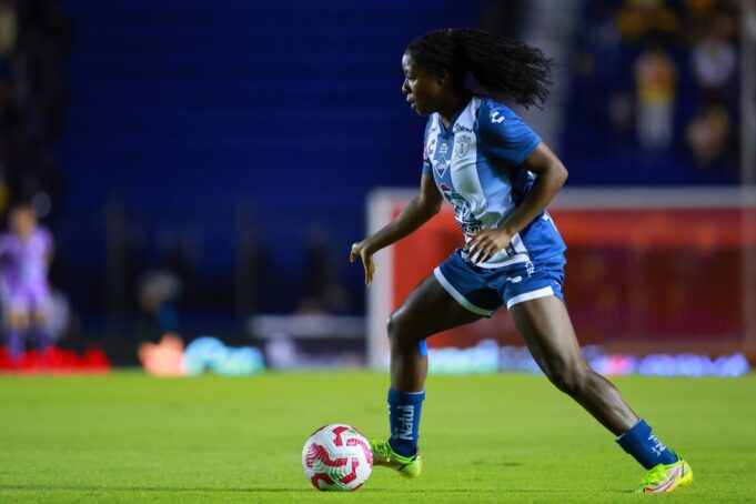 Denver Summit FC ficha a la prometedora estrella Ayo Oke