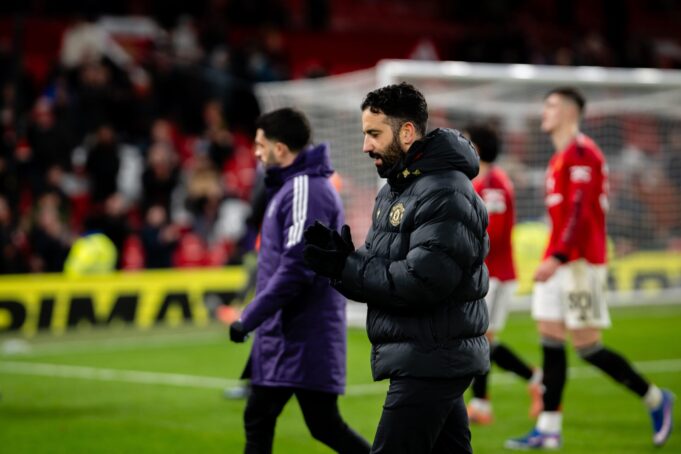 El sucesor de Rubén Amorim ya consigue algo que el ex entrenador del Manchester United nunca recibió con el Ineos