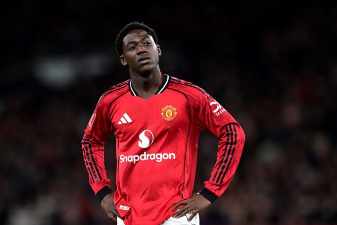 Las actuaciones de Kobbie Mainoo y Bruno Fernandes en la derrota de Brighton han dejado a los fanáticos del Manchester United con mucho que decir, “la única razón…”