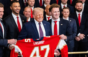 Trump recibe en la Casa Blanca a los Florida Panthers, campeones de la Copa Stanley