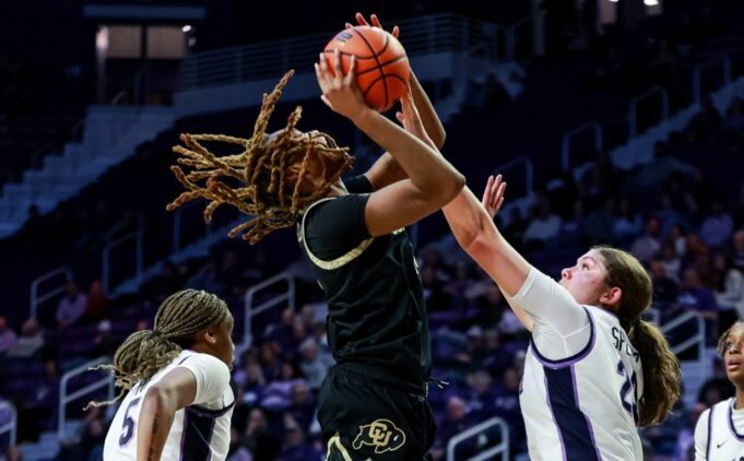 Baloncesto femenino de los Colorado Buffaloes en Kansas State