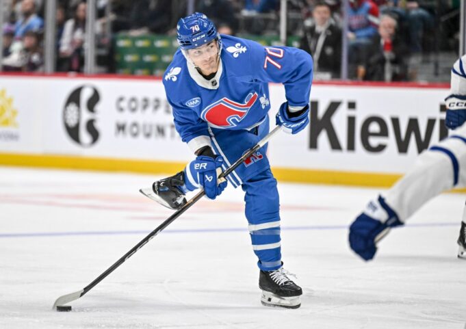 Avalanche firma a Sam Malinski por cuatro años