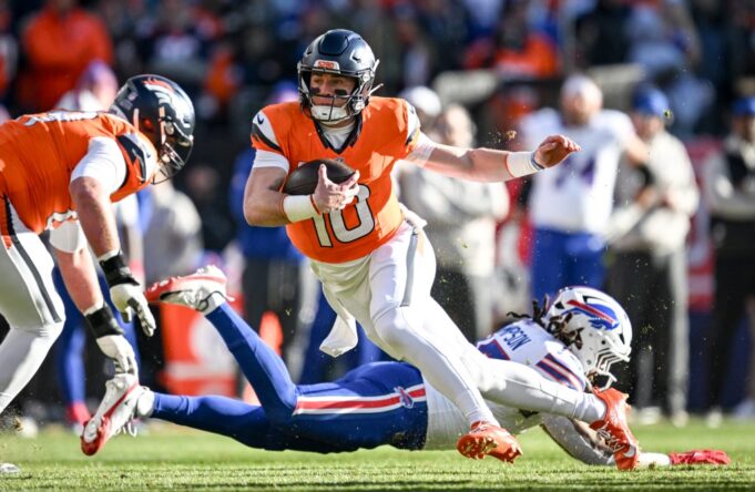 Payton y Nix sobreviven a Allen en clásico de tiempo extra